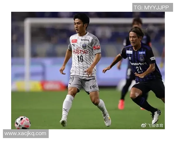 大分三神与岐阜的激烈对决展现足球魅力与团队精神的巅峰对抗 大分三神与岐阜的激烈对决展现足球魅力与团队精神的巅峰对抗